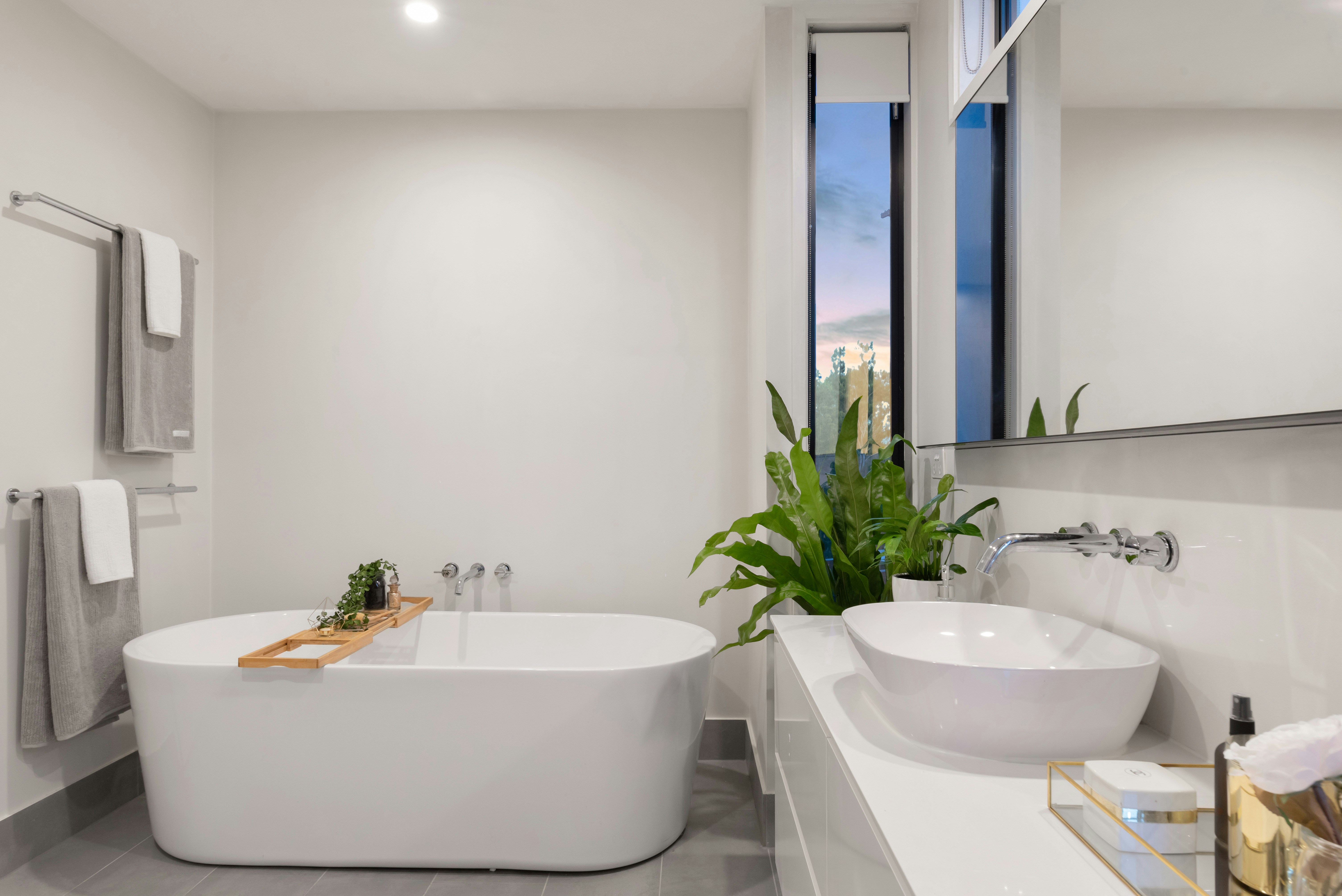 Bathtub